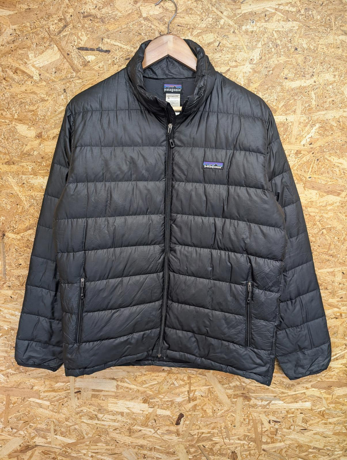 Patagonia Down Sweater Puff Jacket Medium Black Quilted Lightweight Insulated