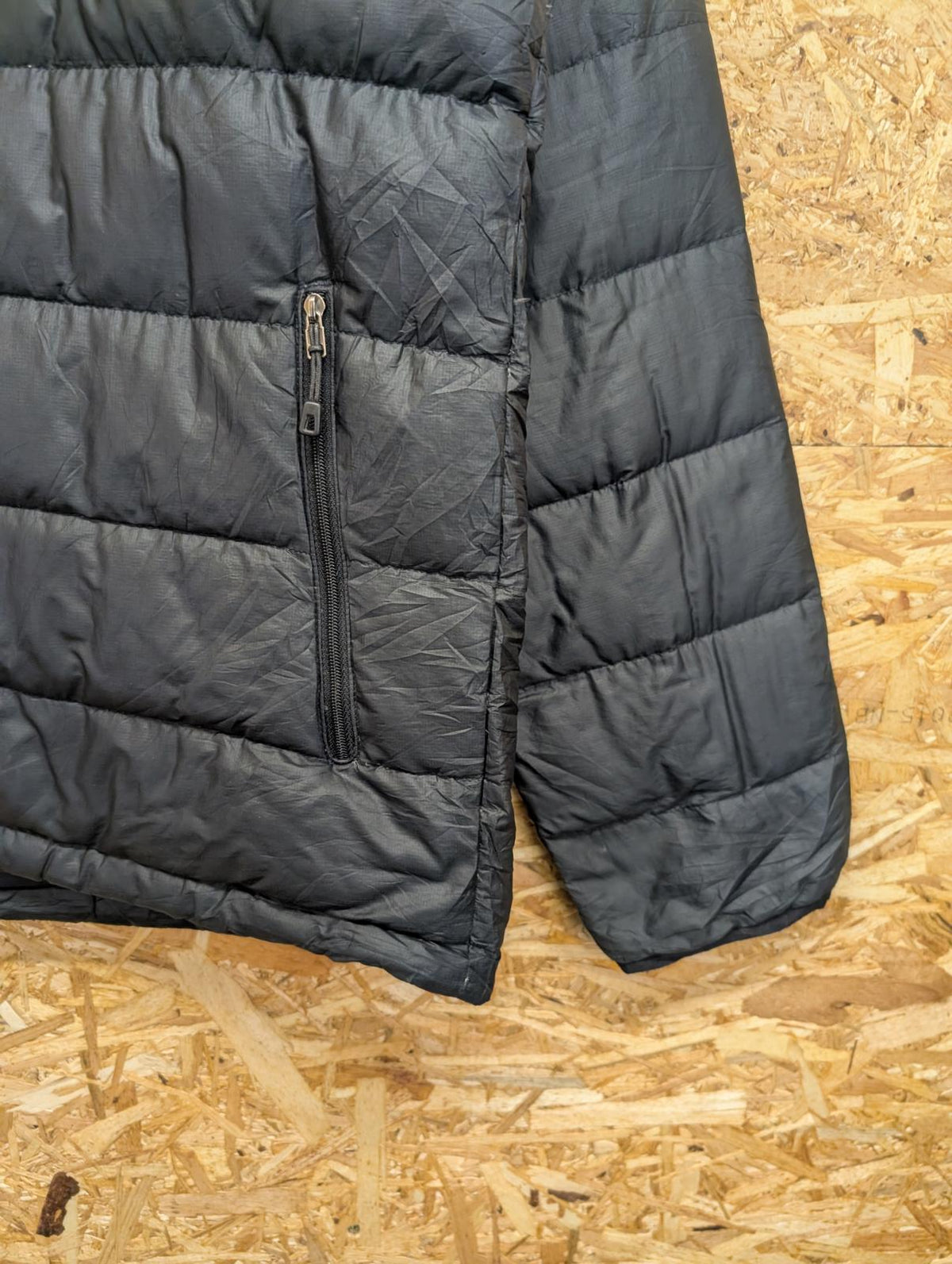 Patagonia Down Sweater Puff Jacket Medium Black Quilted Lightweight Insulated