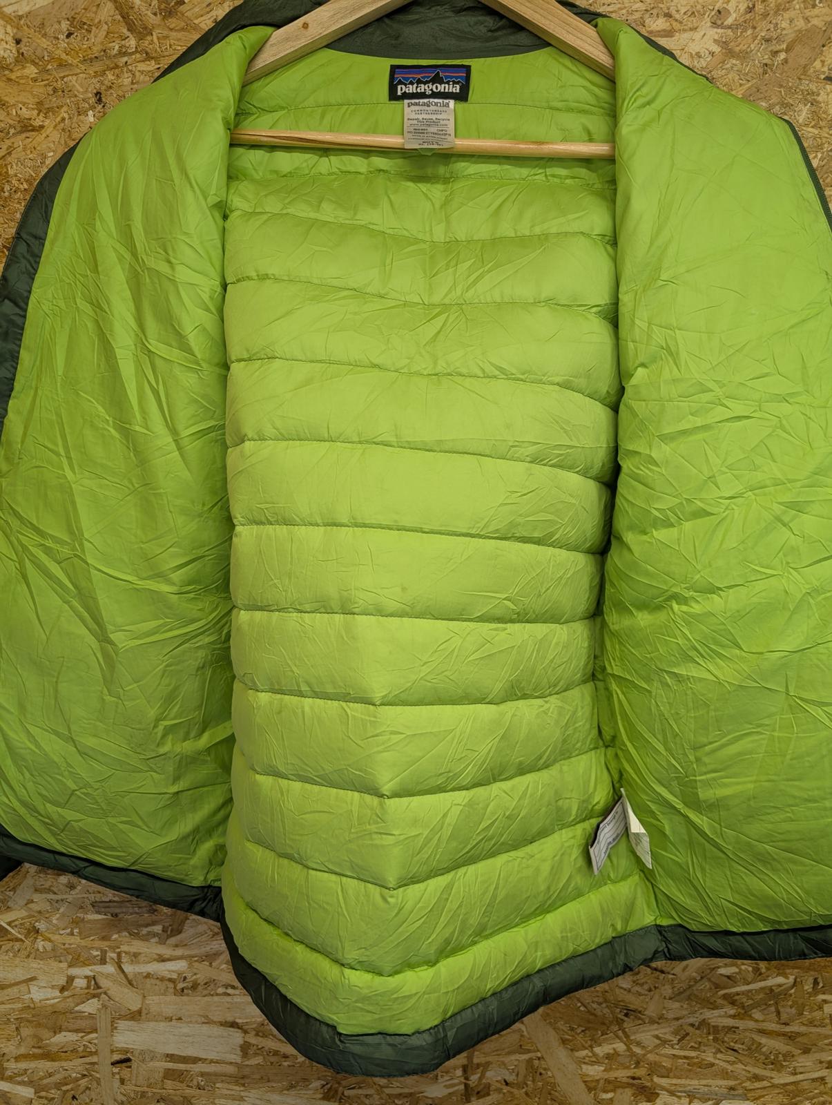 Patagonia Down Sweater Puff Jacket Boys 14-16 Green Lightweight Insulated