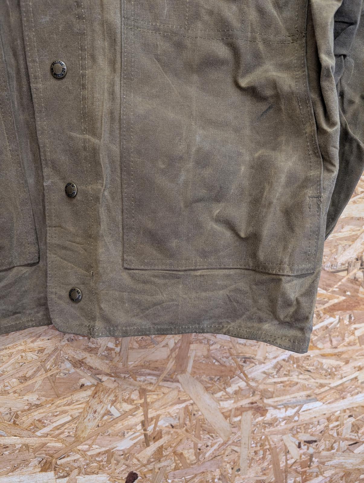 Filson 623N Field Jacket Large 42 Men USA Waxed Tin Cloth Hunting Mackinaw Coat