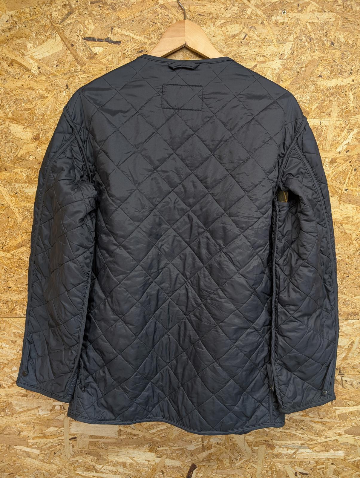 Barbour Detachable Liner Medium Men Navy Blue Classic Snap-In Liner Quilted