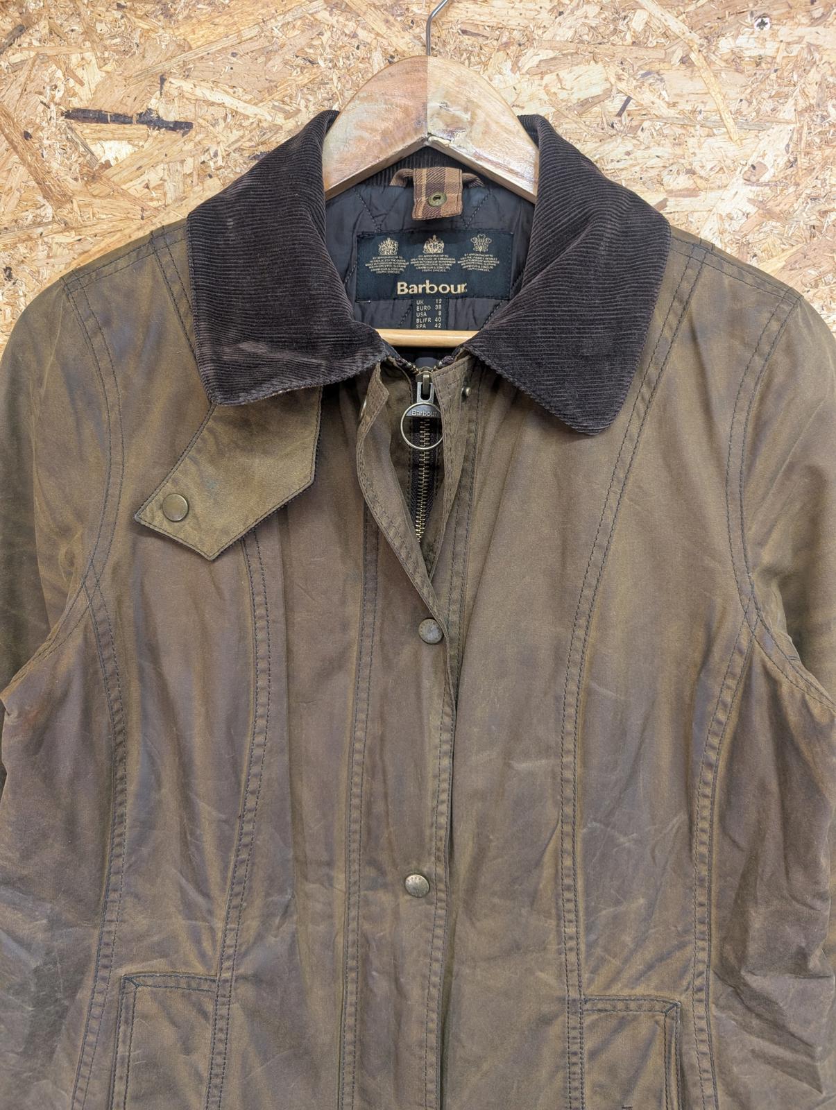 Barbour Belsay Wax Jacket Size 12 Women Padded Lined Coat Green Cord Collar