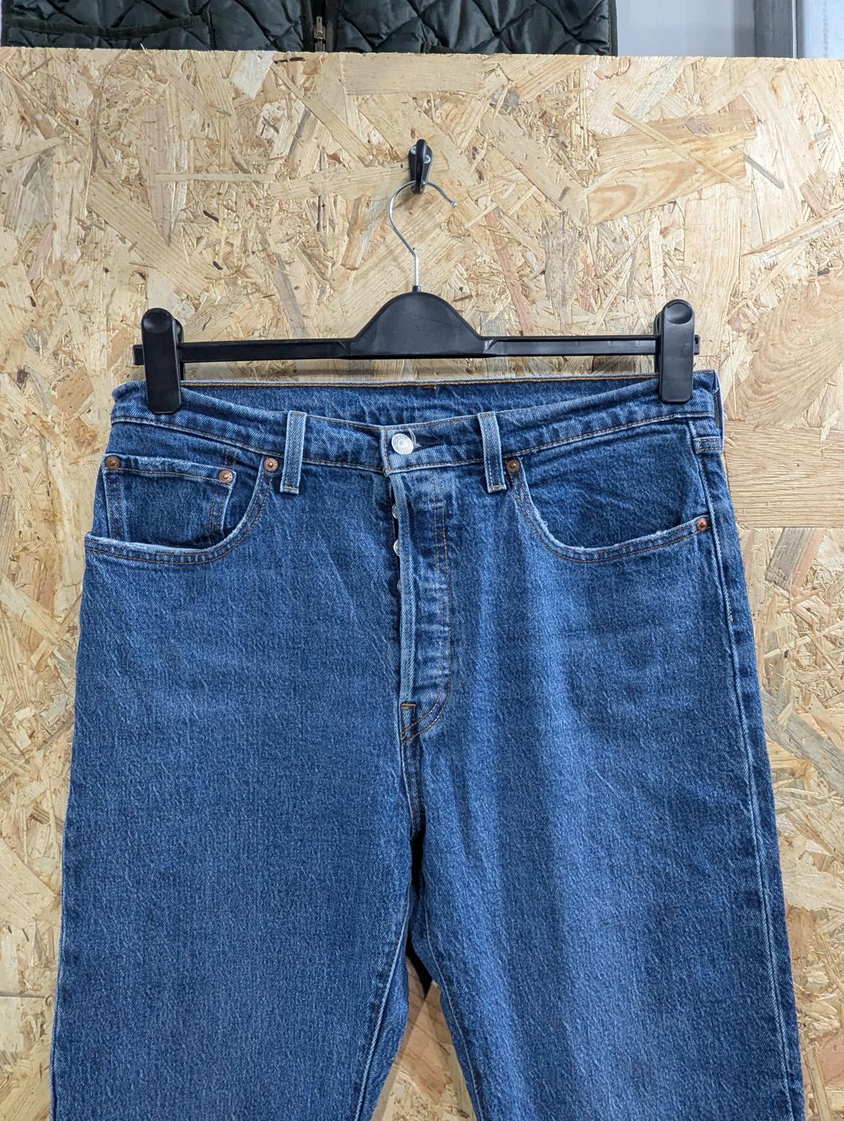 Levis 501 Blue Jeans W31 L30 Men Red Tab Raw Edge Straight Leg Denim Blue Mid