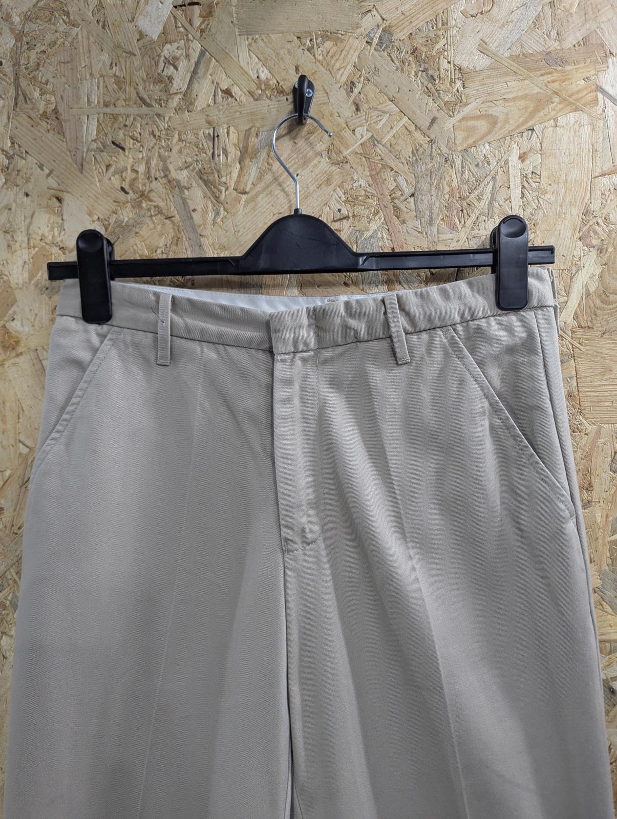 Levis Sta-Prest Chino Trousers W30 L30 Beige Straight Leg Centre-Creased Pants