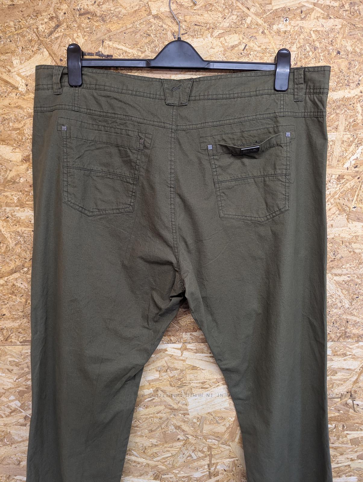 Regatta Landyn Trousers W42 L32 Men Khaki Green Cotton Hiking Walking Zip Fly