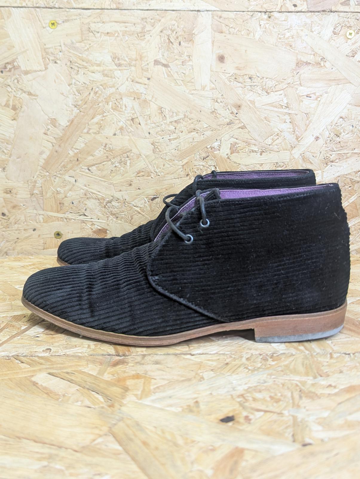 David Preston Regent Mod Boots Size 6 UK 40 EU Black Corduroy Flat Heel Laced