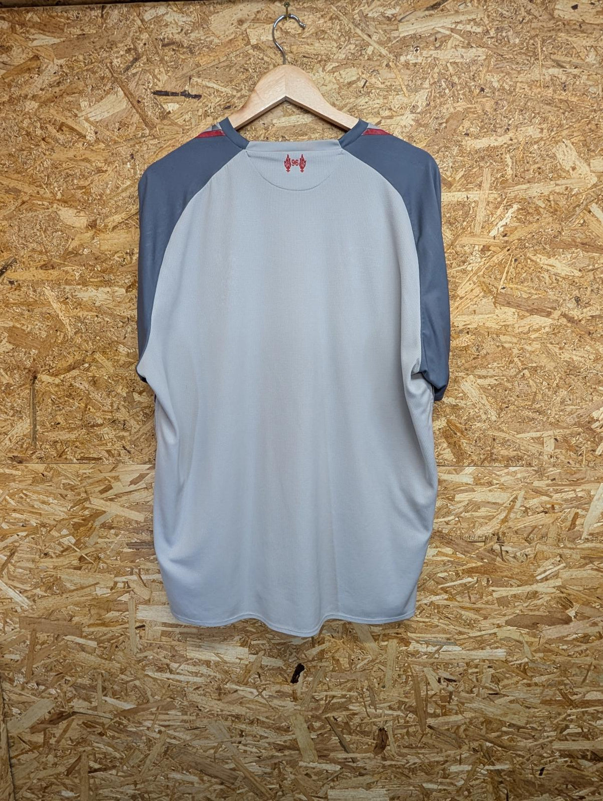 Liverpool New Balance Third Shirt 18-19 Men XXL Grey Red Standard Chartered