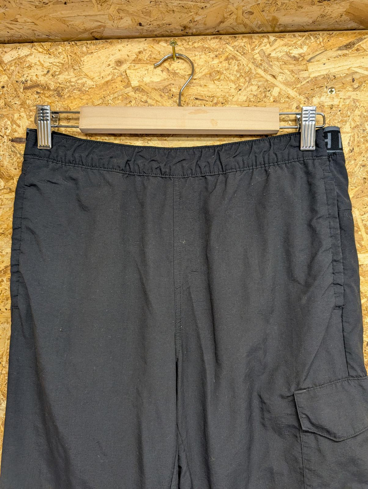 North Face Cargo Trousers Youth XL W30 L30 Black Hiking Joggers Casual Cuffed