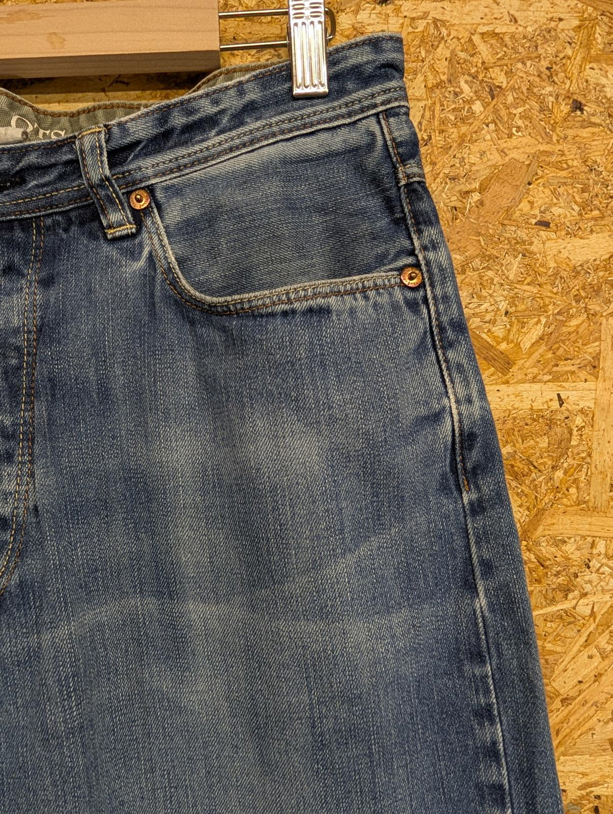 One True Saxon Jeans W32 L30 Men Mid Blue Fades Straight Leg Button Fly