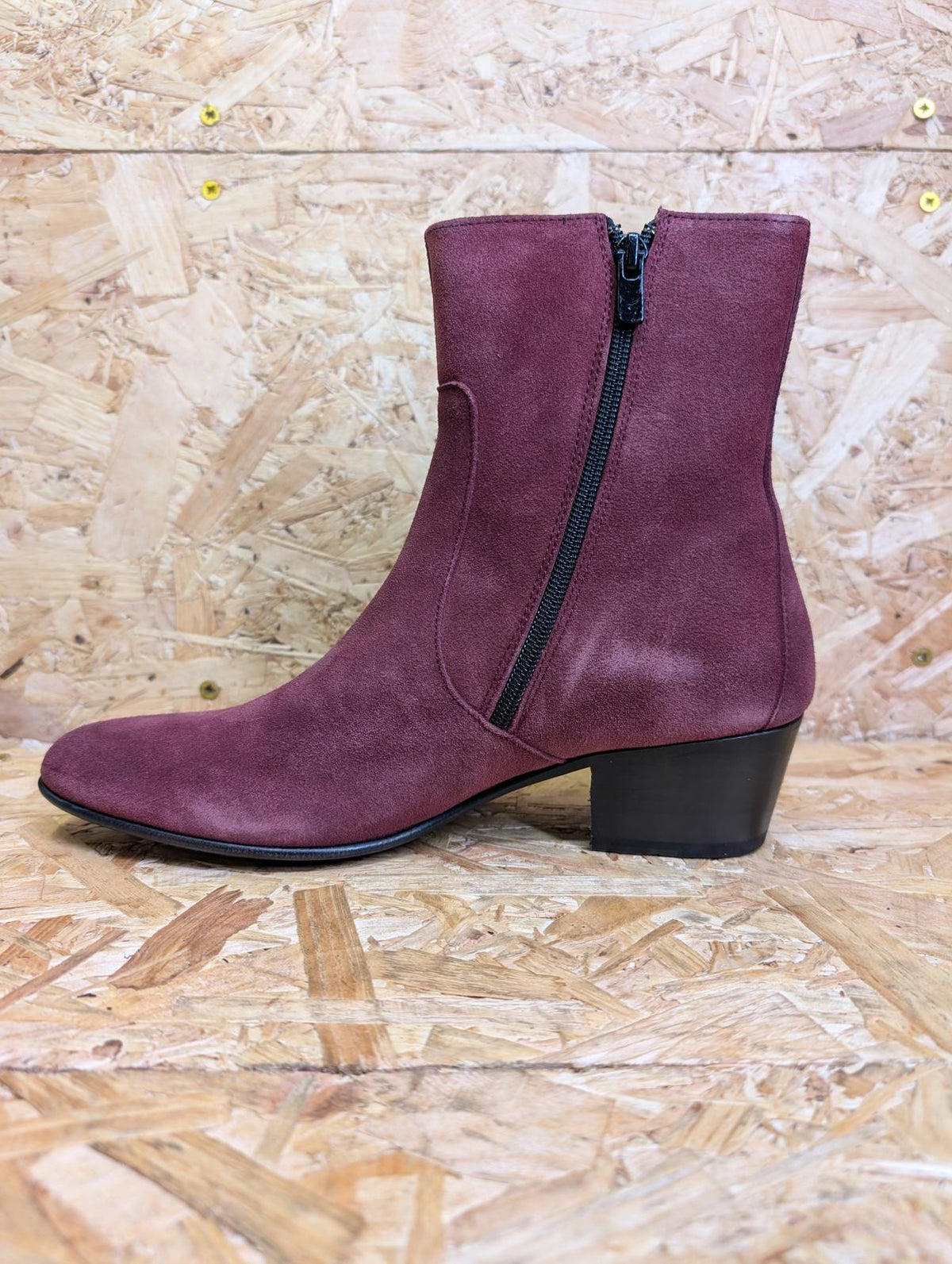DP James Cadogan Boots Size 6 UK 40 EU Burgundy Suede Cuban Heel Zip Up Side