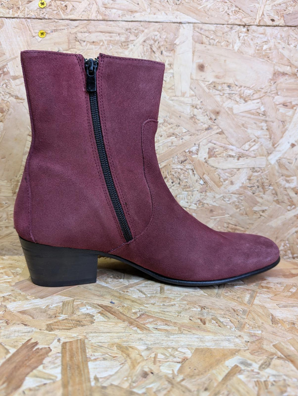 DP James Cadogan Boots Size 6 UK 40 EU Burgundy Suede Cuban Heel Zip Up Side