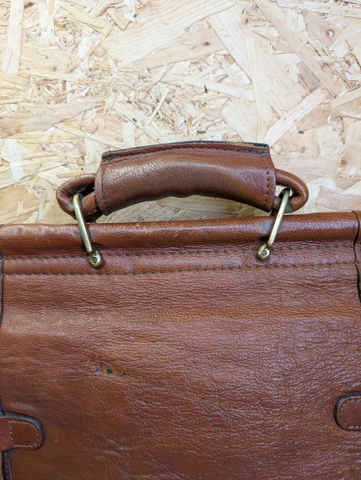 Hi-Design Quality Leather Brown 19 " Messenger Bag Medium Briefcase Satchel Book