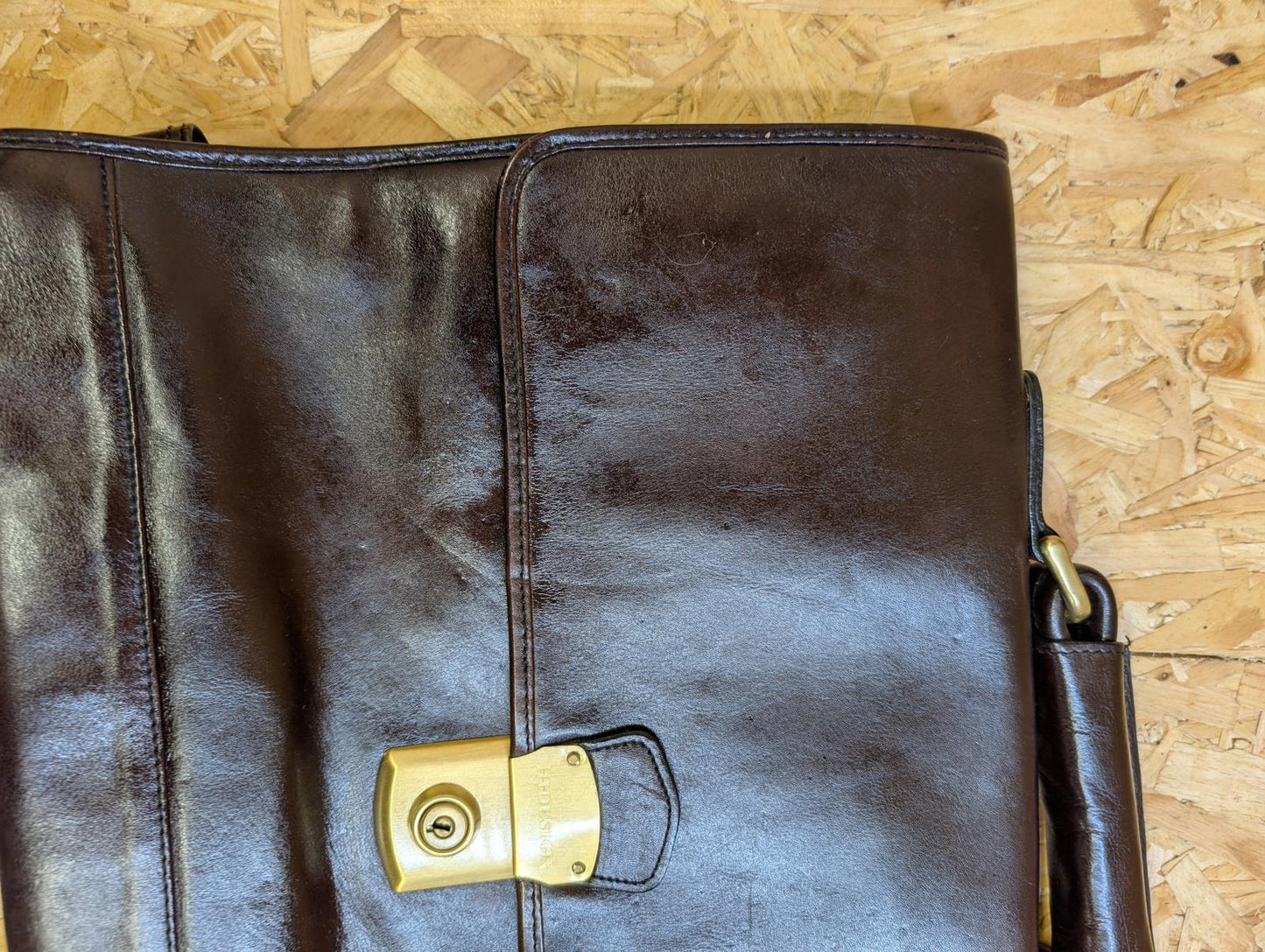 Hidesign Quality Leather Brown 15.5" Messenger Bag Medium Briefcase Satchel Book