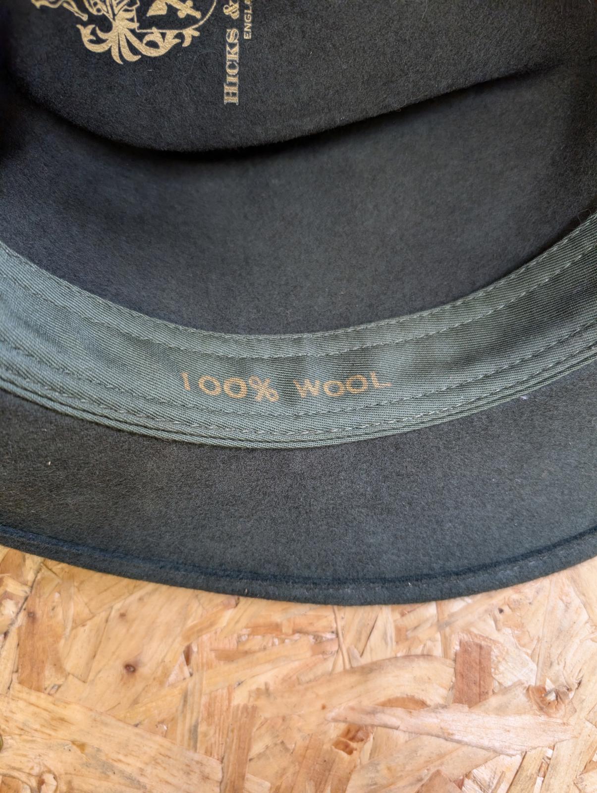 Hicks & Brown Felt Wool Hat Forest Size Medium Khaki Green Feather