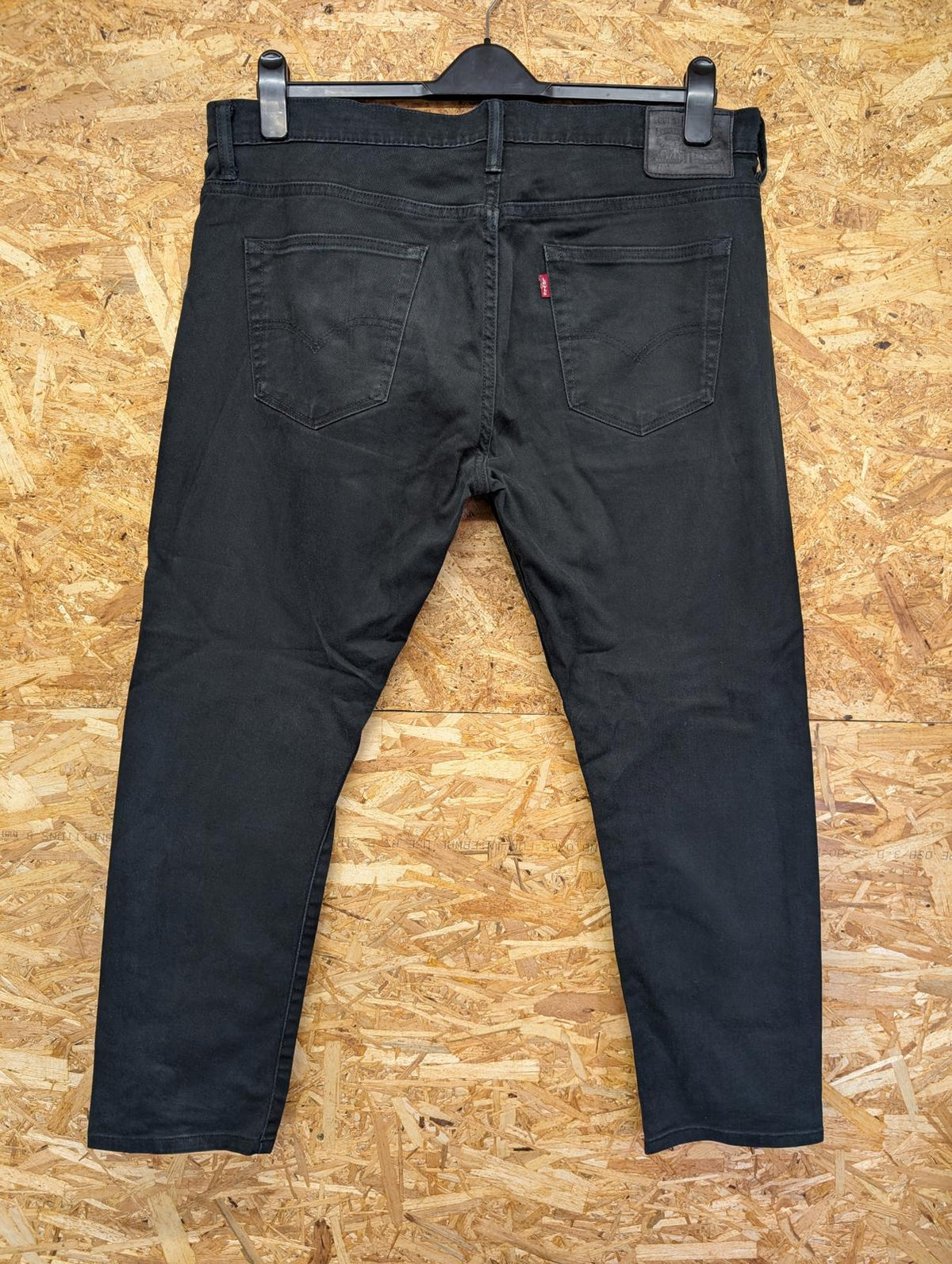 Levis 520 Slim Jeans W34 L32 Men Black Rock Indie Goth Skinny Zip Fly