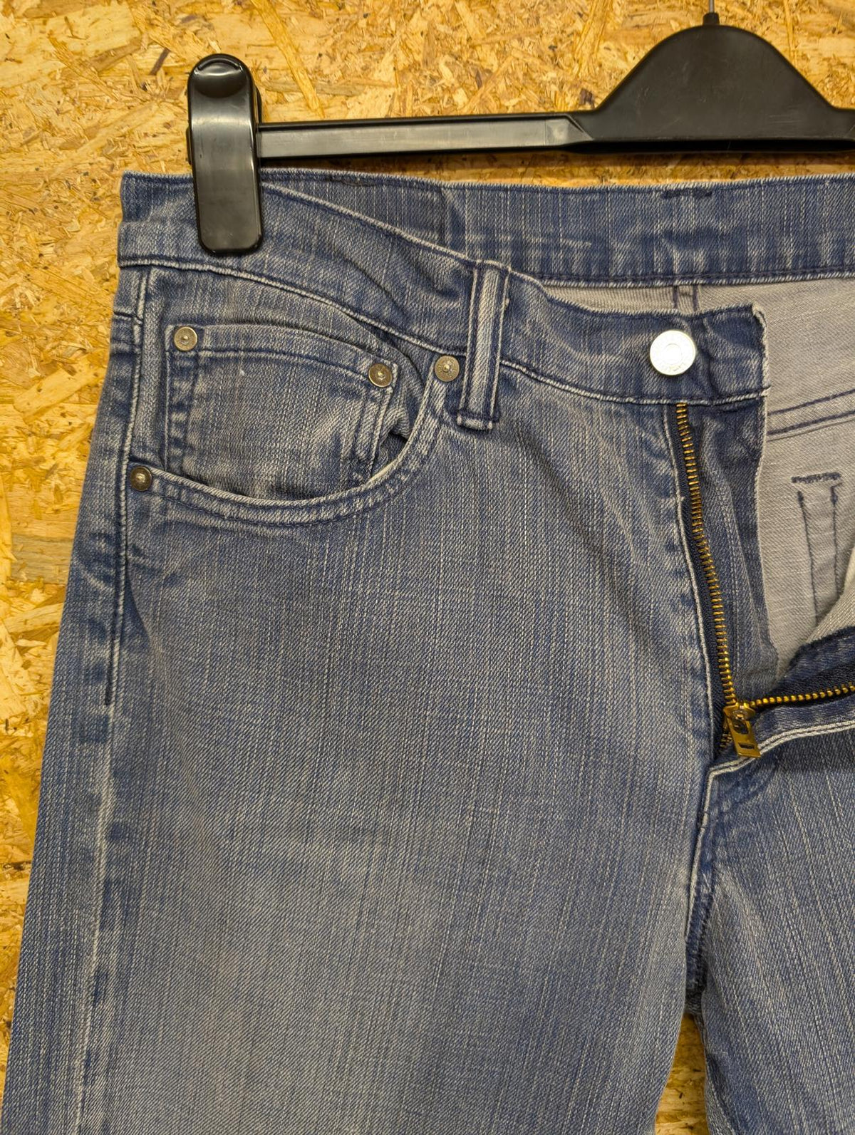 Levis 527 Bootcut Jeans W34 L34 Mid Blue Denim Zip Fly Red Tab Flare Retro Fit