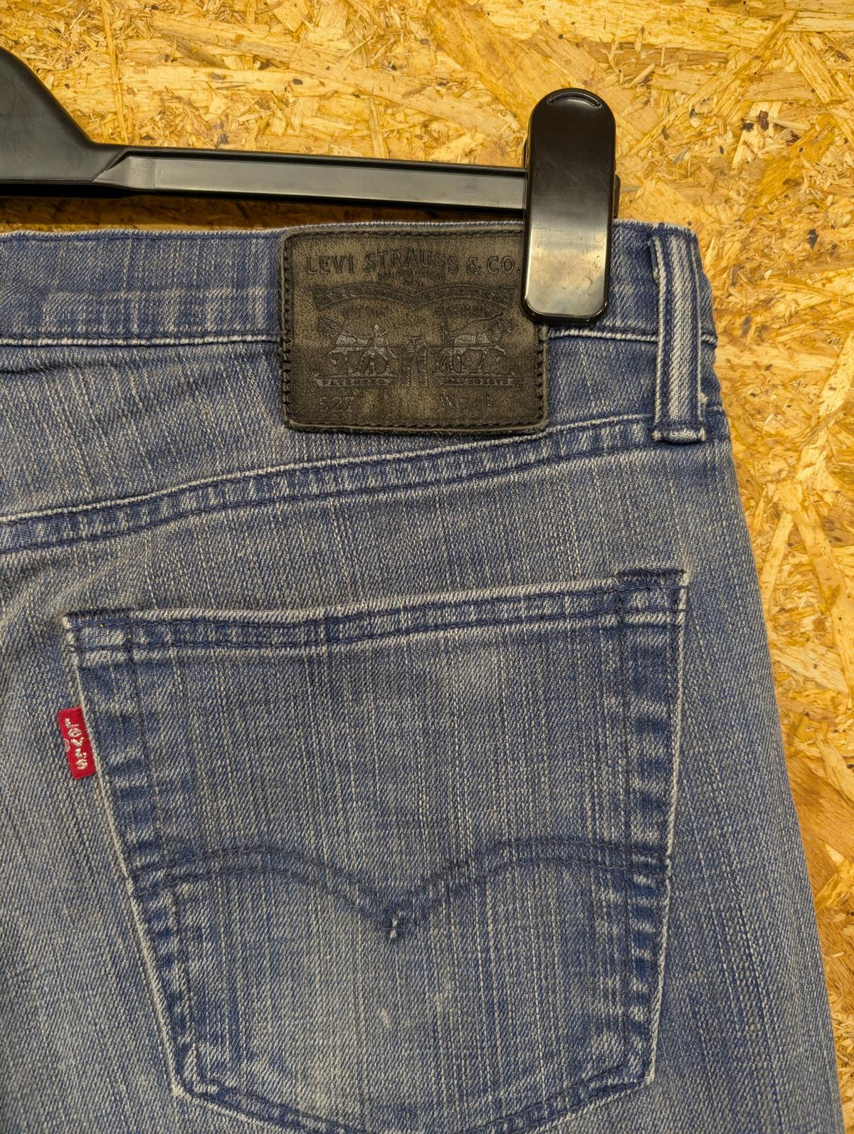 Levis 527 Bootcut Jeans W34 L34 Mid Blue Denim Zip Fly Red Tab Flare Retro Fit