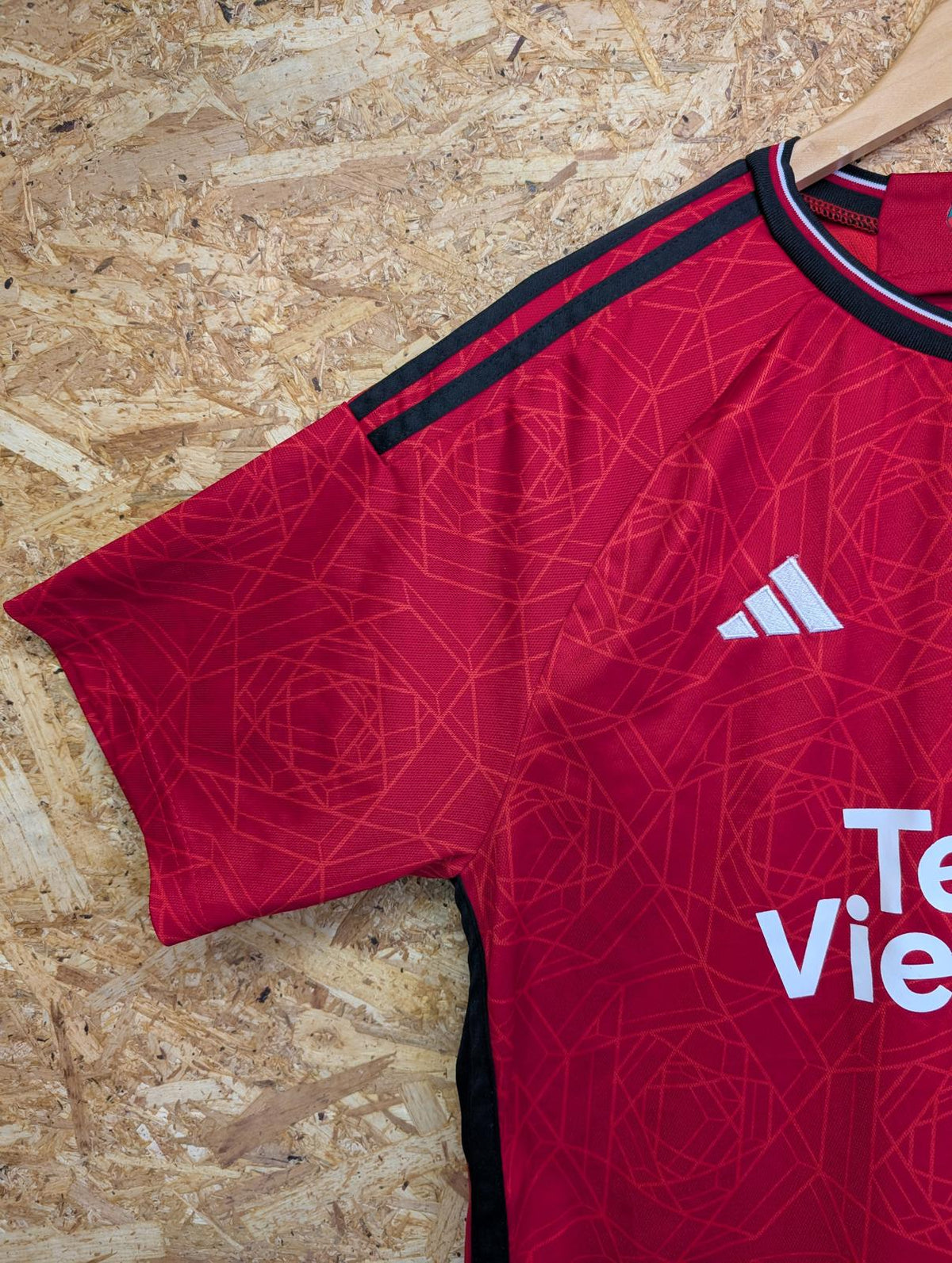 Manchester United 23-24 Home Shirt Large Men Soccer Adidas Jersey Short Sleeve