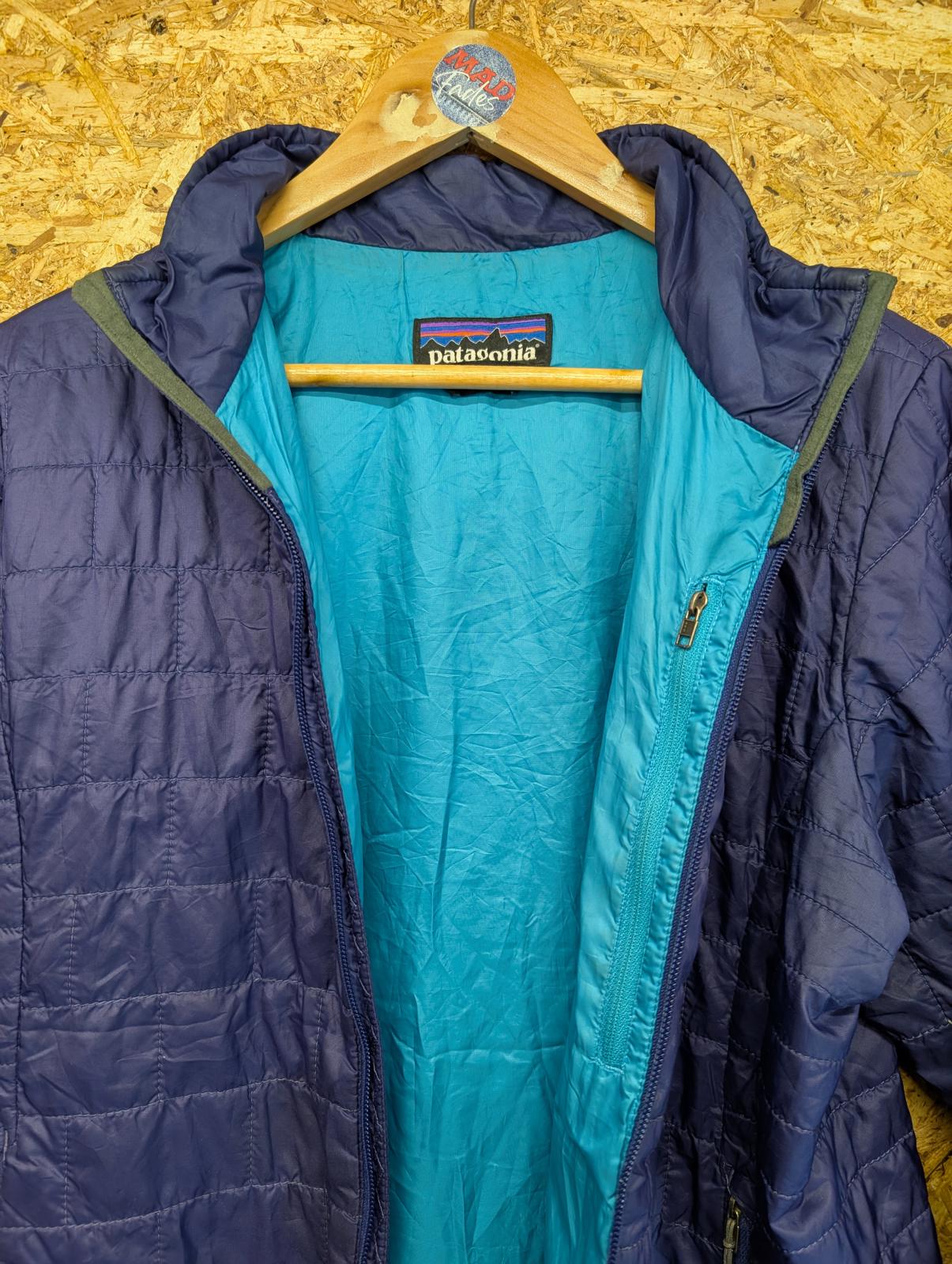 Patagonia Nano Puff Navy Blue Jacket Large Women Quilted Lightweight Layer
