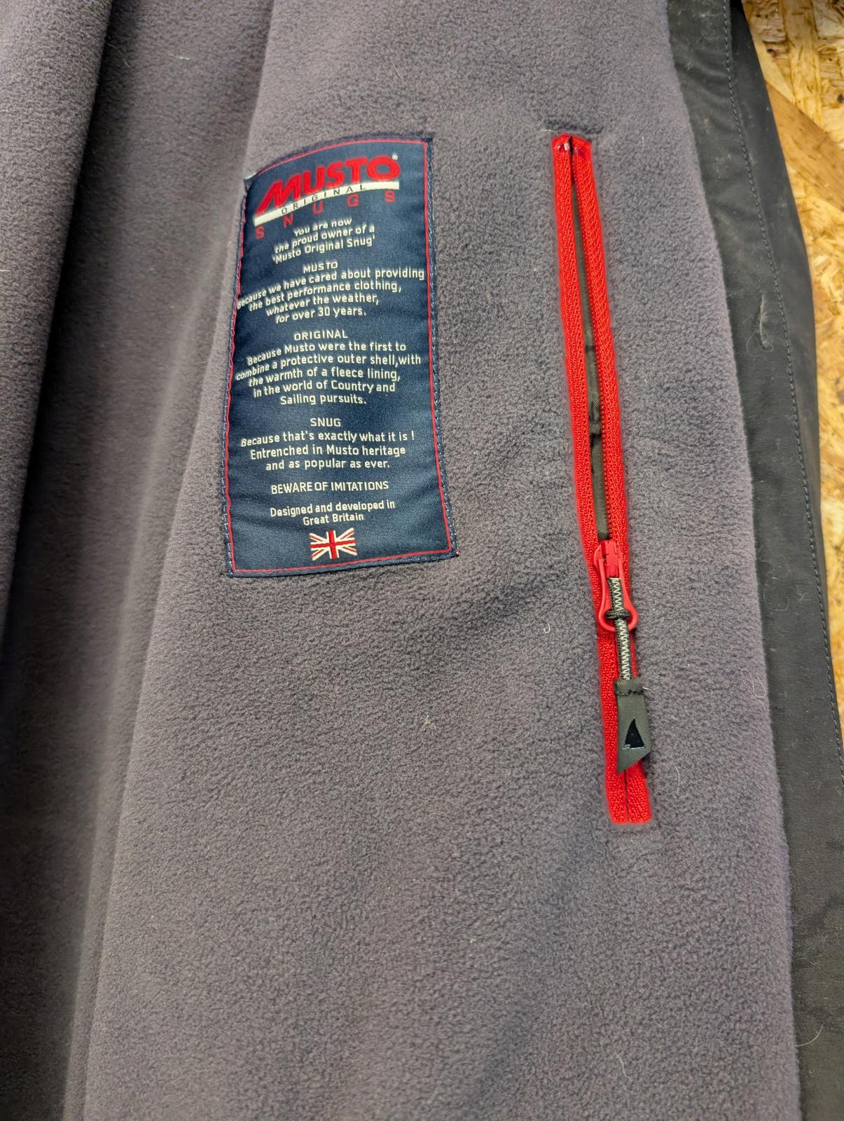 Musto Snugs Jacket XL Men Fleece Lined Black Zip Ocean Engineered Waterproof