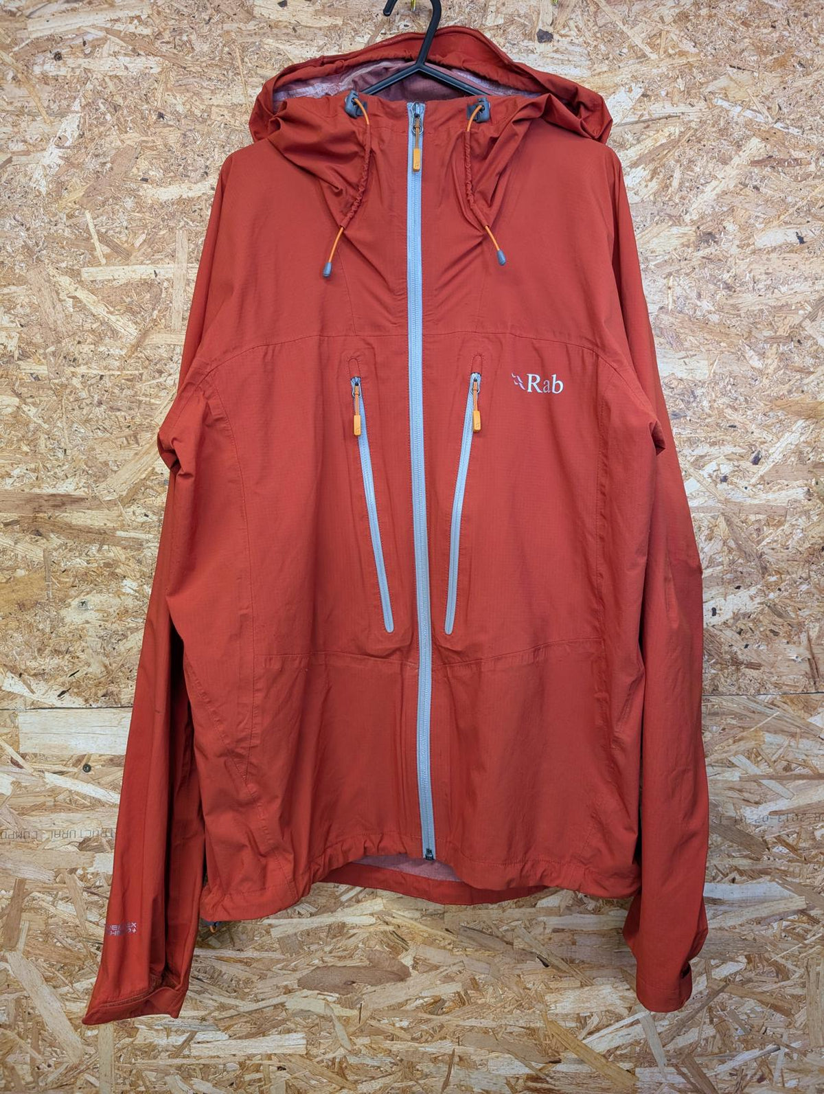 Rab Spark Jacket Medium Men Lightweight Waterproof Orange Hooded Rain Shell Coat