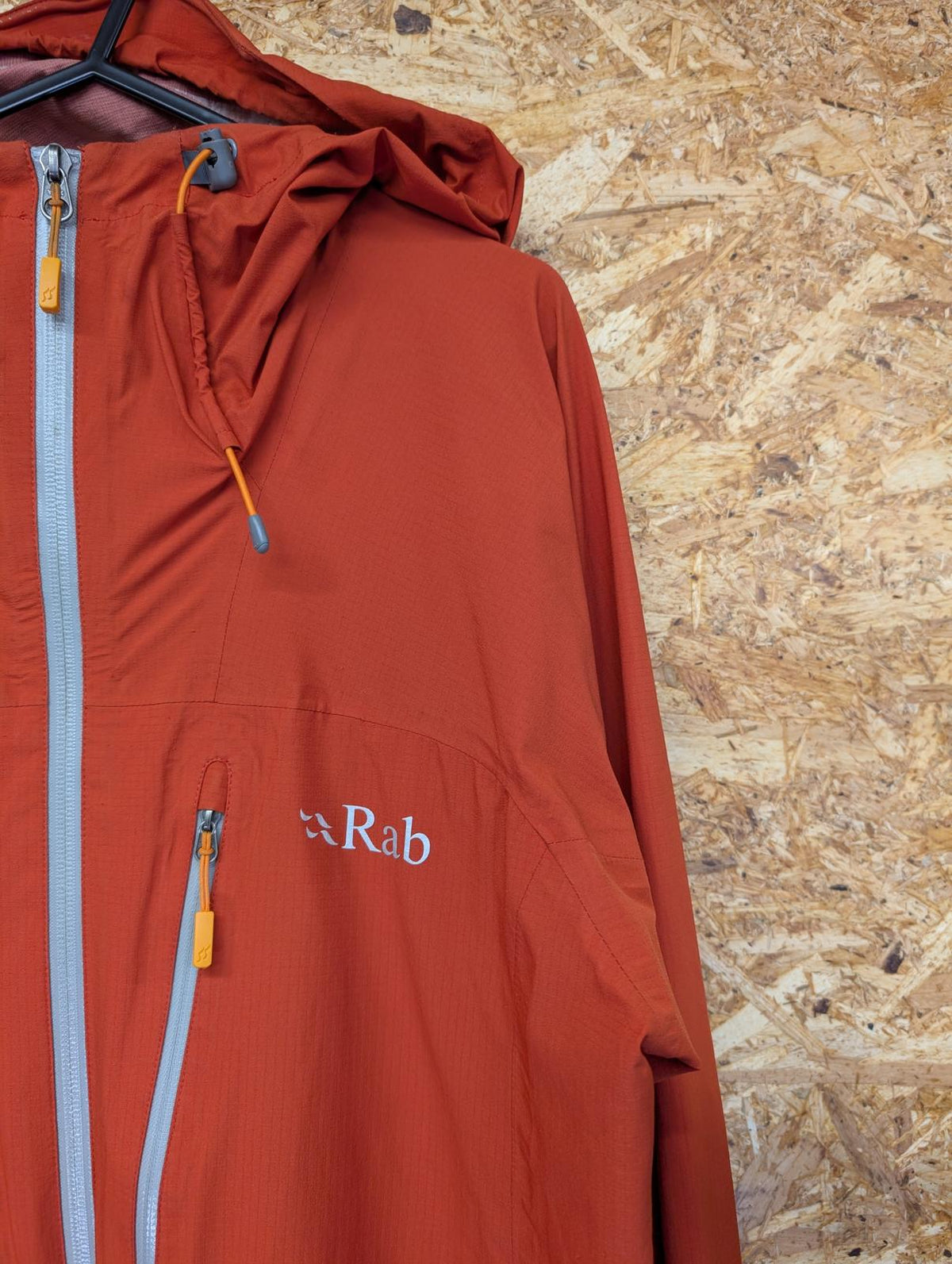 Rab Spark Jacket Medium Men Lightweight Waterproof Orange Hooded Rain Shell Coat