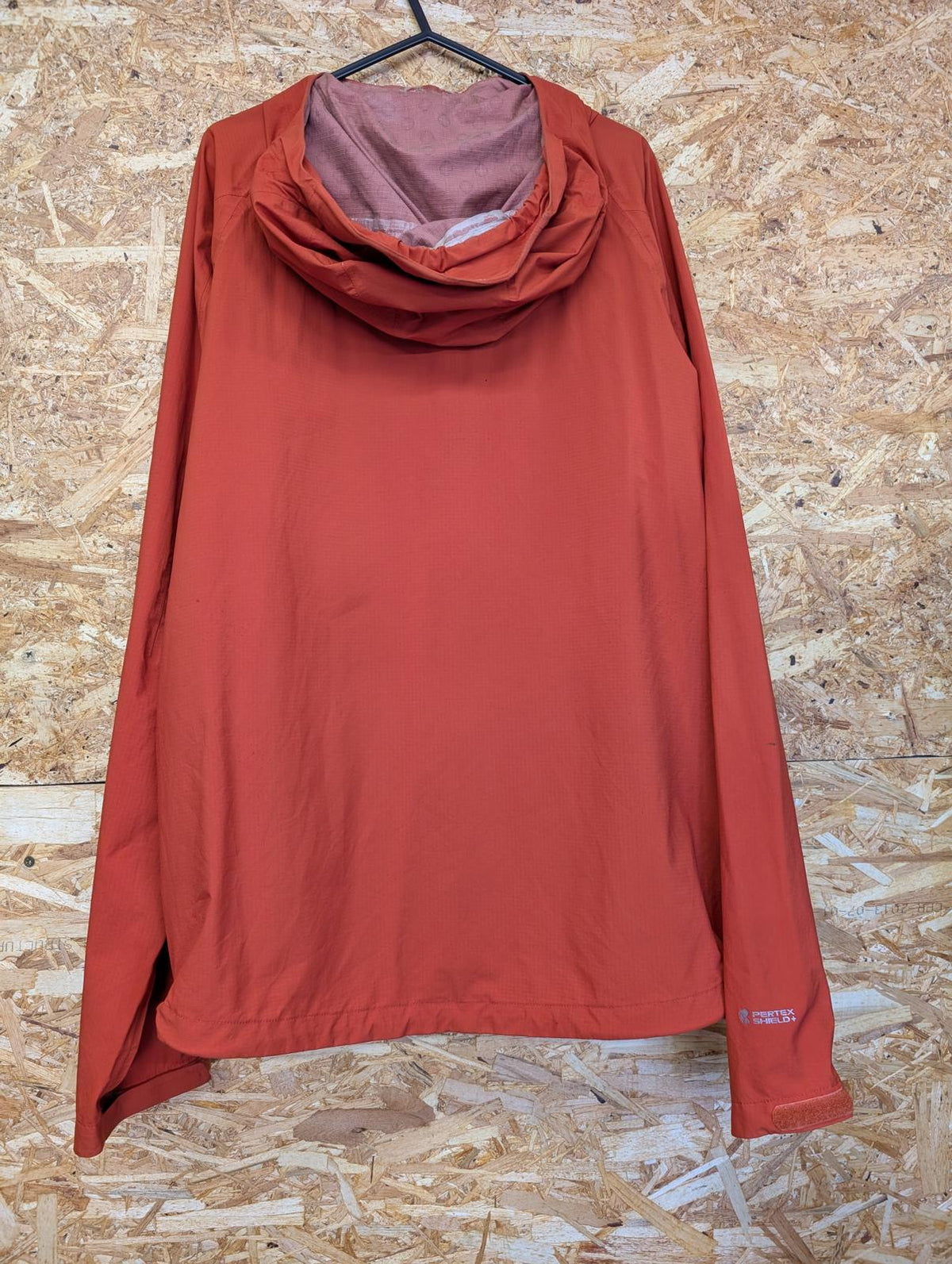 Rab Spark Jacket Medium Men Lightweight Waterproof Orange Hooded Rain Shell Coat