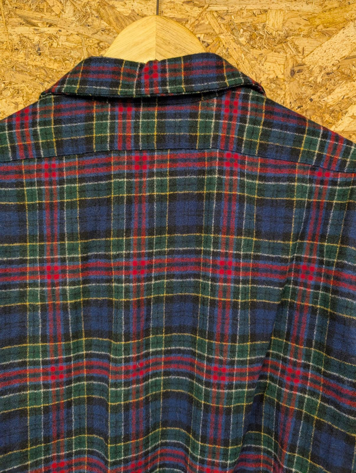 Pendleton Lodge Shirt Large Men Made USA Black Grey Plaid Check Wool LS Pocket