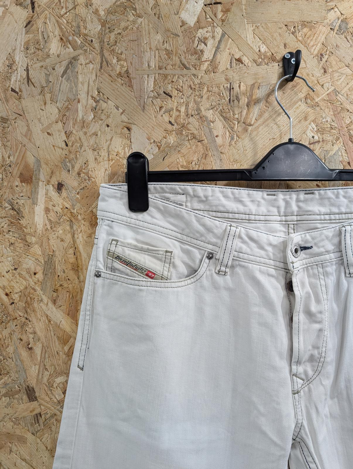 Diesel Viker Jeans W36 L34 0R71L White Denim Regular Fit Straight Leg Button Fly