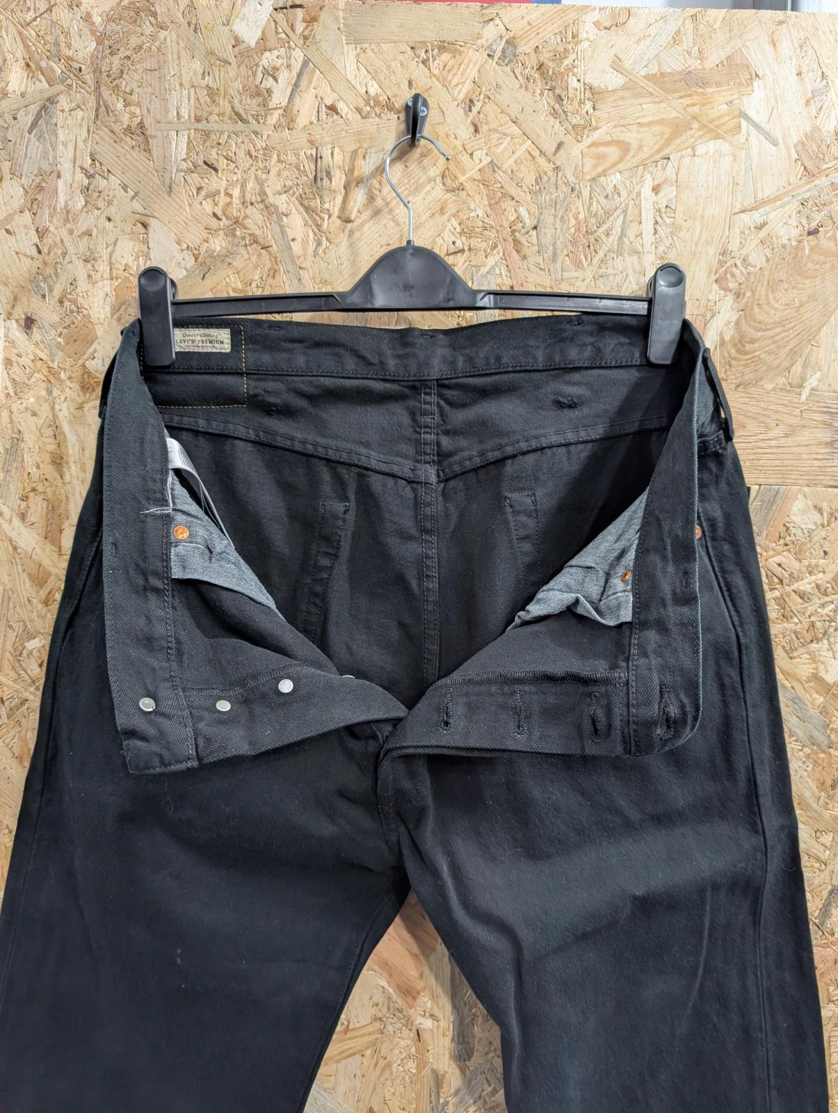 Levis 501 Black Jeans W38 L34 Men Vintage Straight Leg Button Fly Premium Big-E