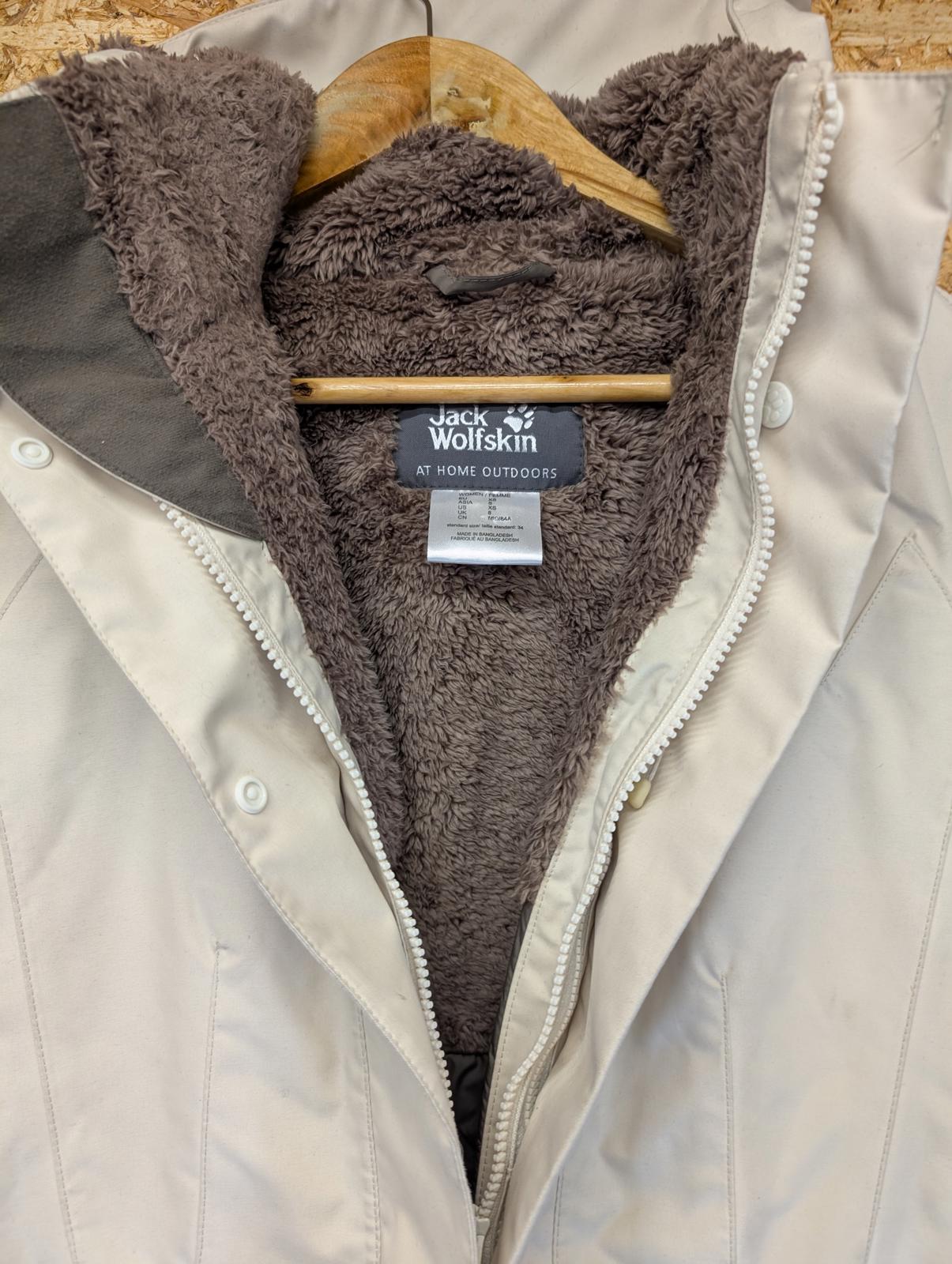 Jack Wolfskin Madison Avenue Parka Jacket 6 XS Women Cream Coat Hooded Fleece