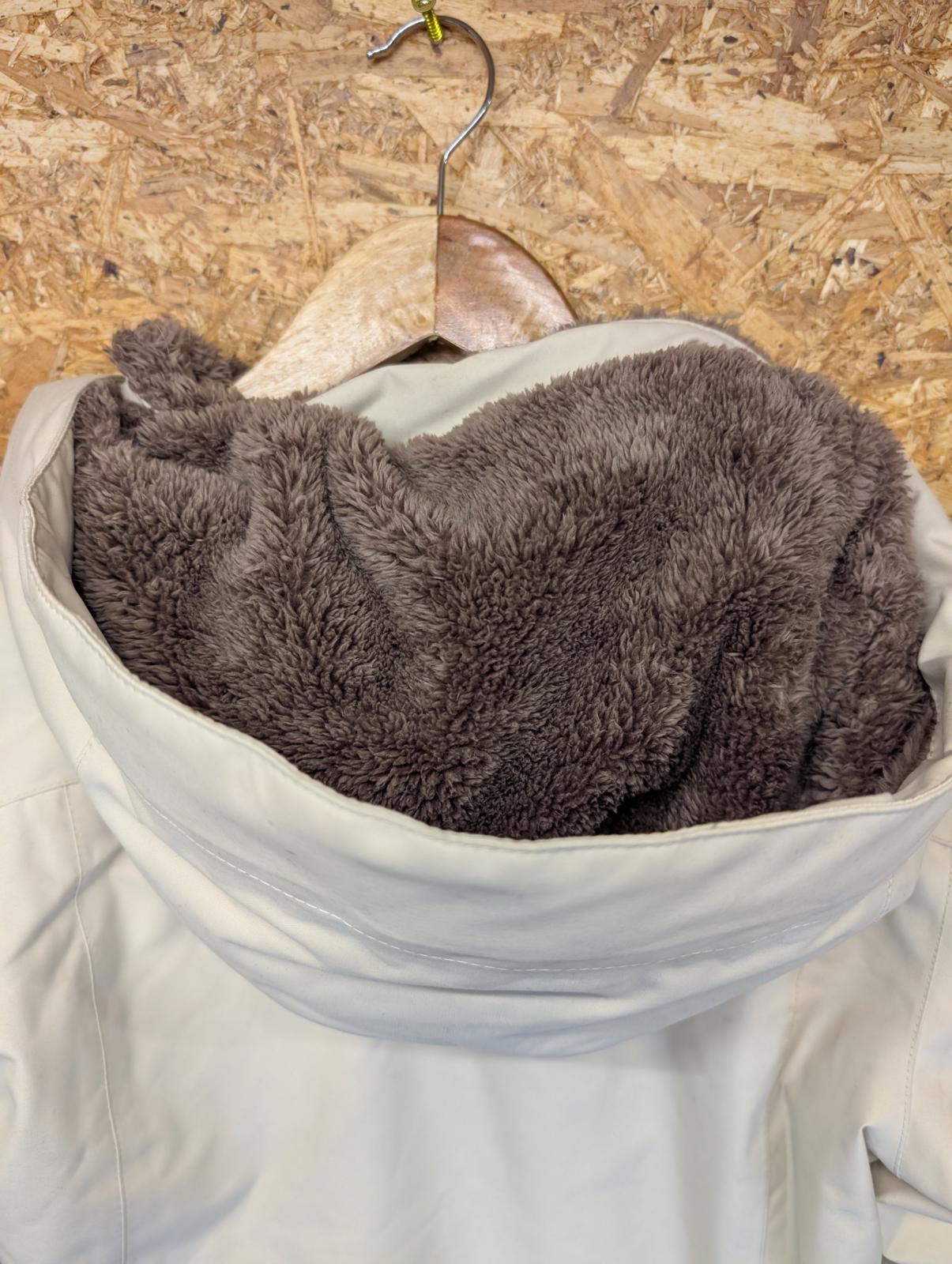 Jack Wolfskin Madison Avenue Parka Jacket 6 XS Women Cream Coat Hooded Fleece