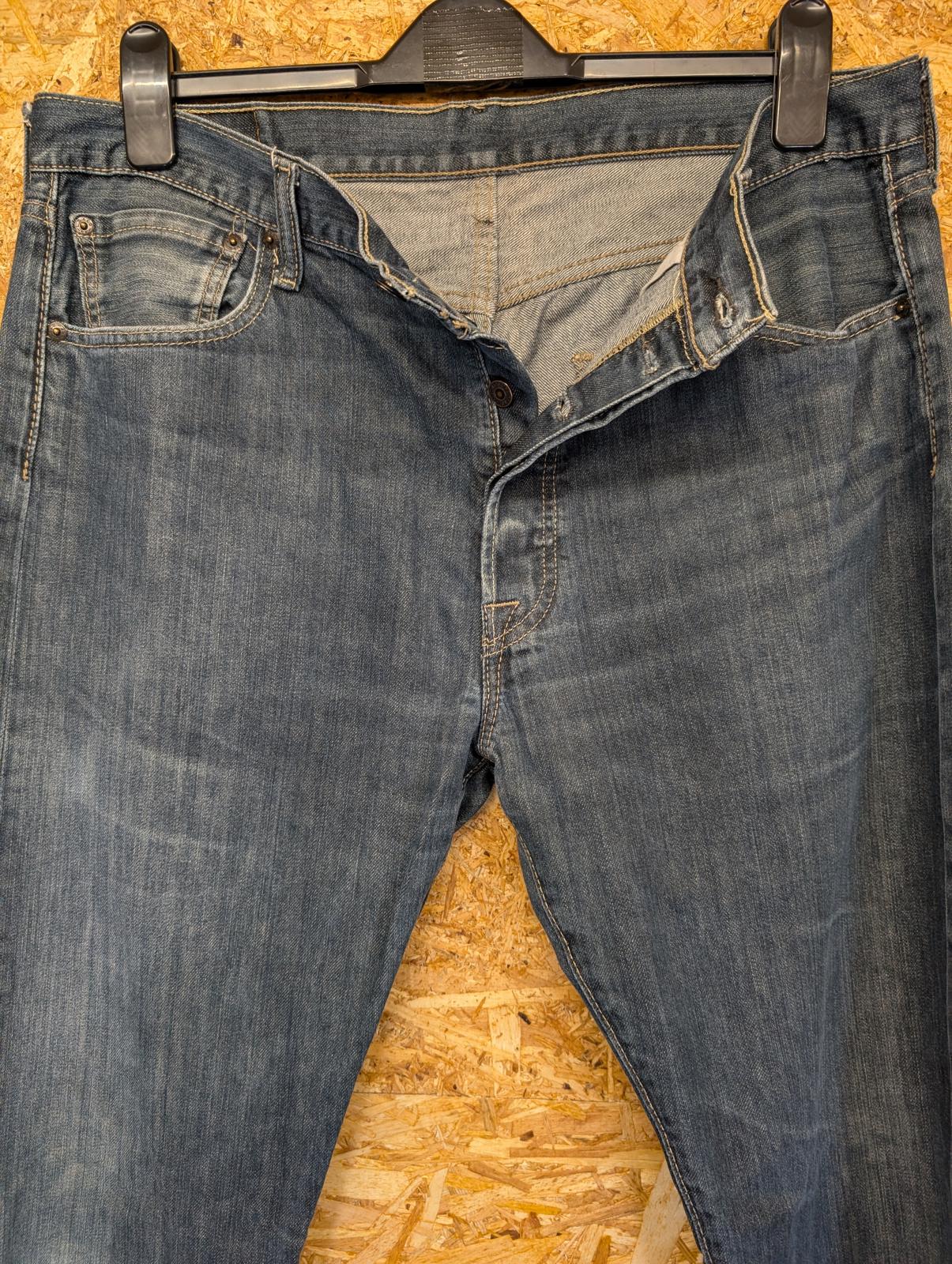 Levis 501 Jeans W36 L34 Dark Navy Blue Denim Straight Leg Button Fly Distressed