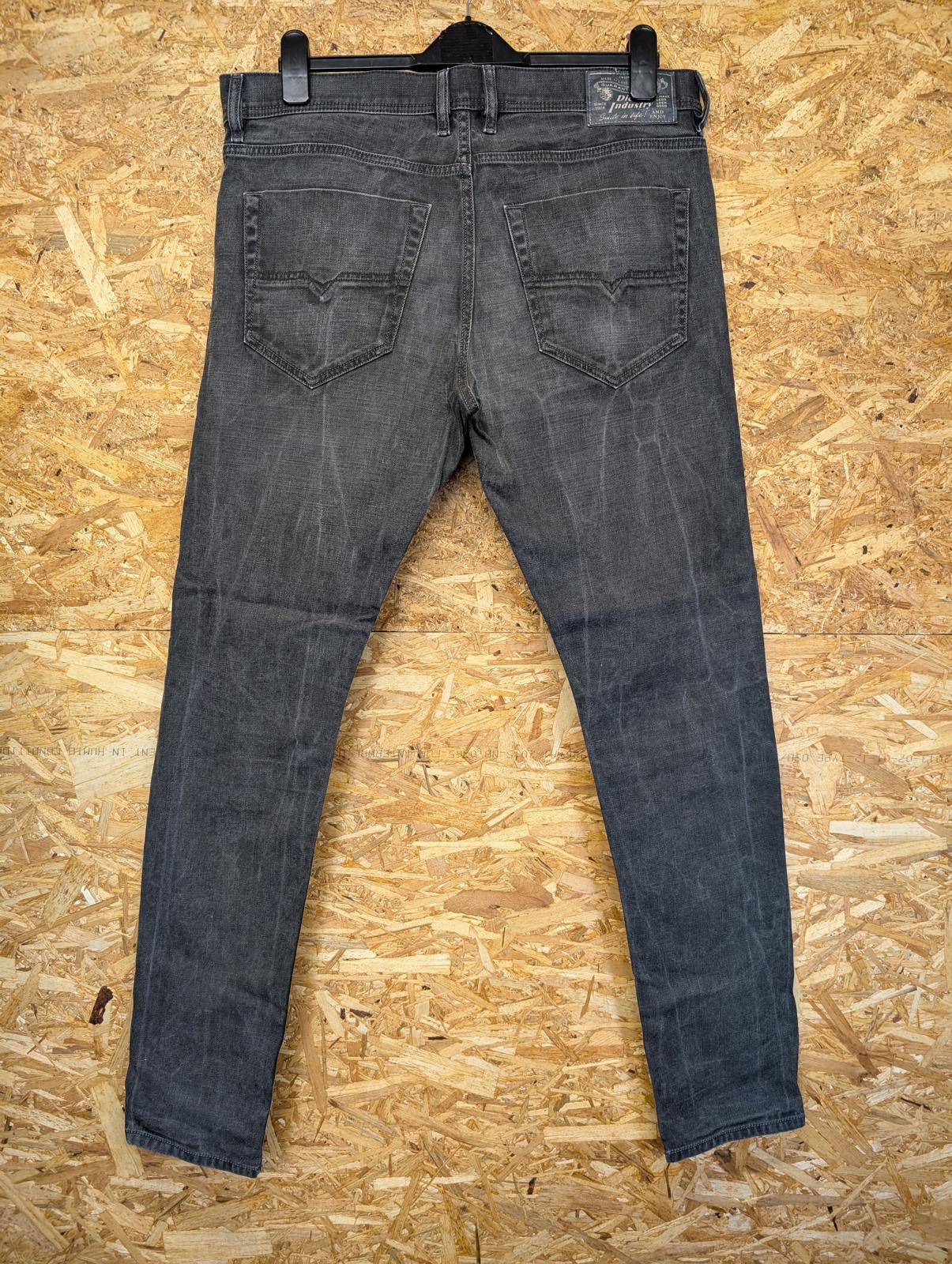 Diesel Tepphar Jeans W34 L32 Men Grey Black Stretch Denim Slim Carrot Button Fly