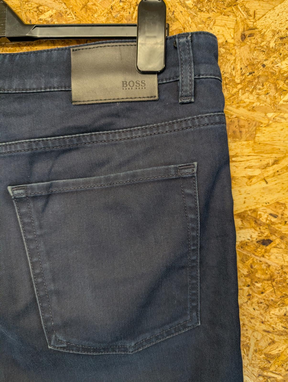 Hugo Boss Jeans W34 L30 Men Slim Fit Navy Blue Stretch Italian Denim Zip Fly