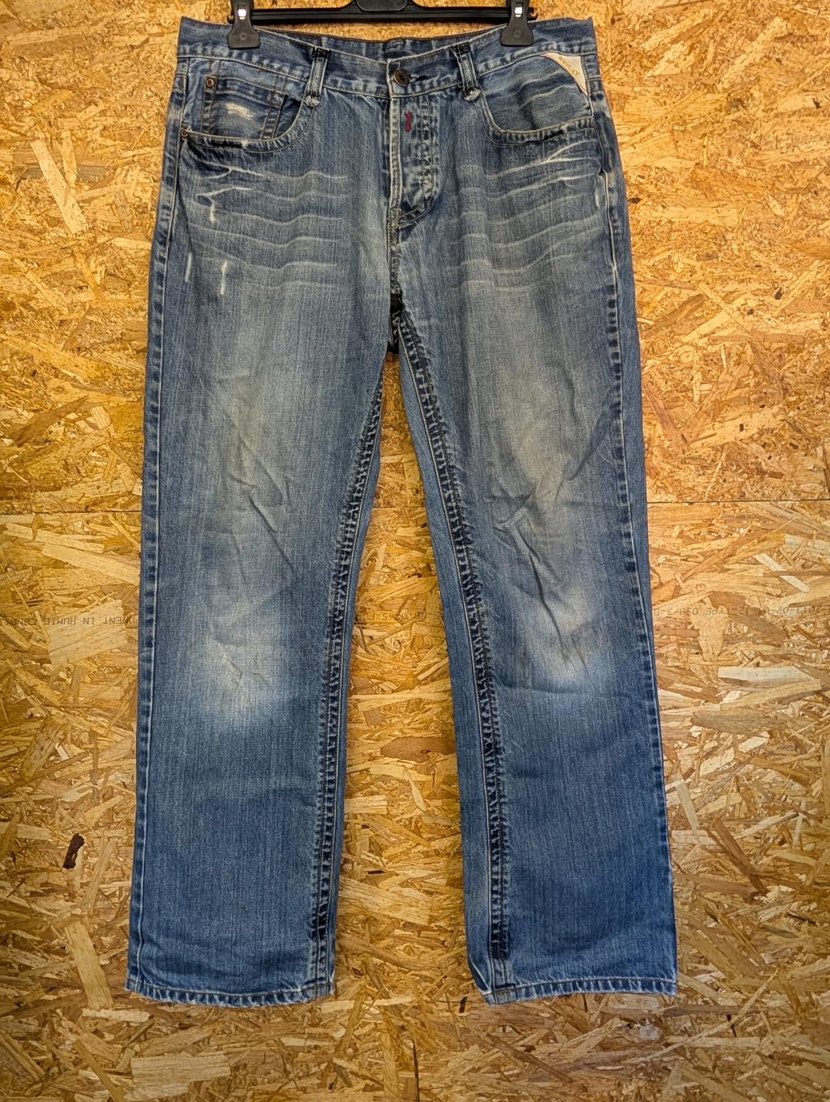 Y2K Replay Jeans W36 L32 Distressed Blue Denim Baggy Straight Leg Vintage Button