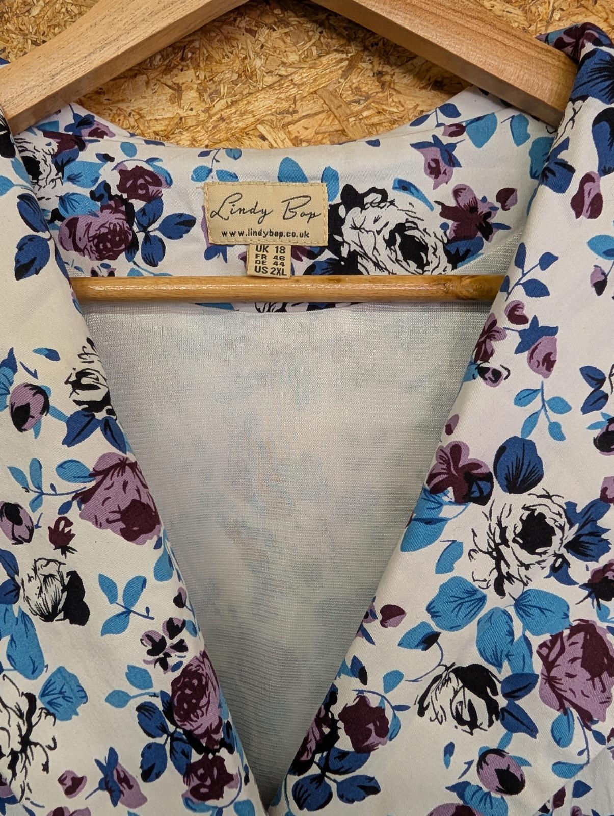 Lindy Bop Dress Size 18 Women White Blue Flowers Long Short Sleeve Open Front