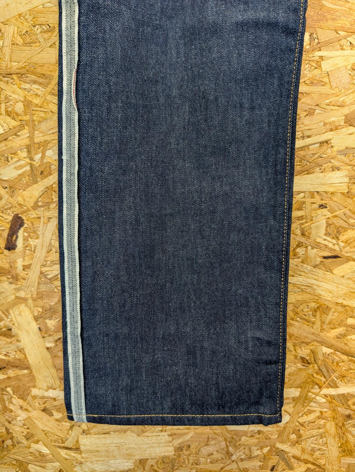 Levis Vintage Clothing 501 Jean W32 L34 Rigid Navy Blue Selvedge Bing Crosby LVC