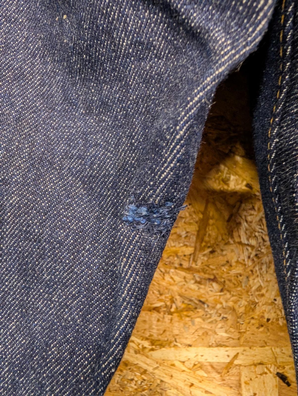 Levis Vintage Clothing 501 Jean W32 L34 Rigid Navy Blue Selvedge Bing Crosby LVC