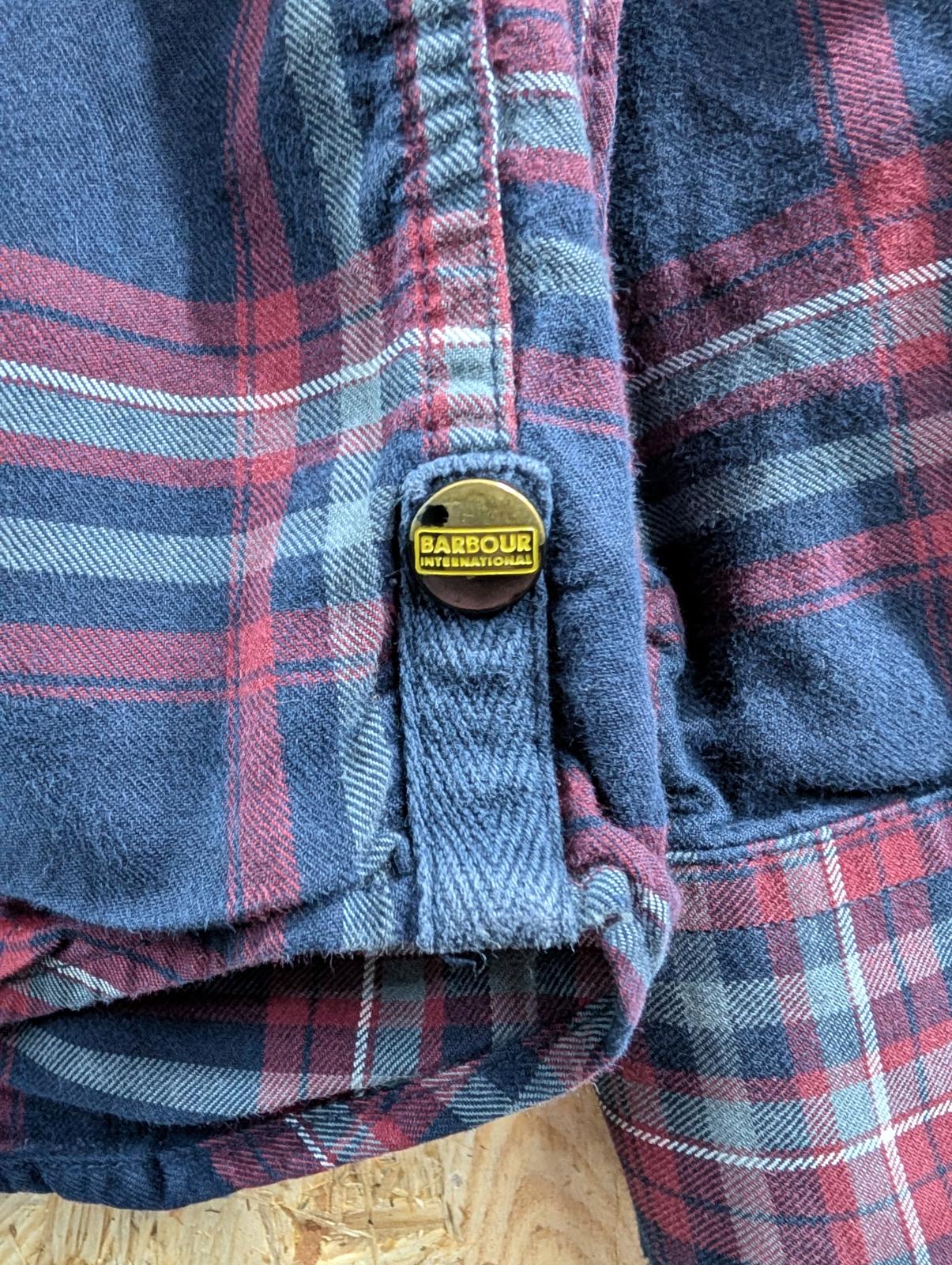 Barbour Shirt Small Men Slim Fit Navy Burgundy Long Sleeve Button Down Collar