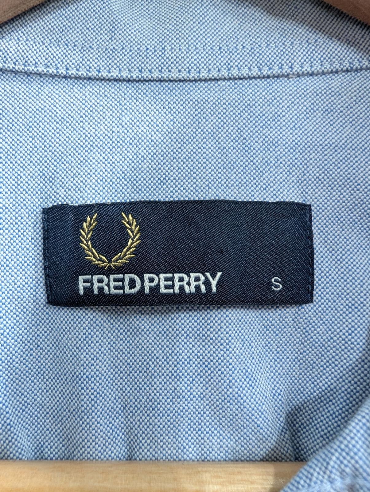 Fred Perry Shirt Small Men Light Blue Long Sleeve Casual Button Down Collar
