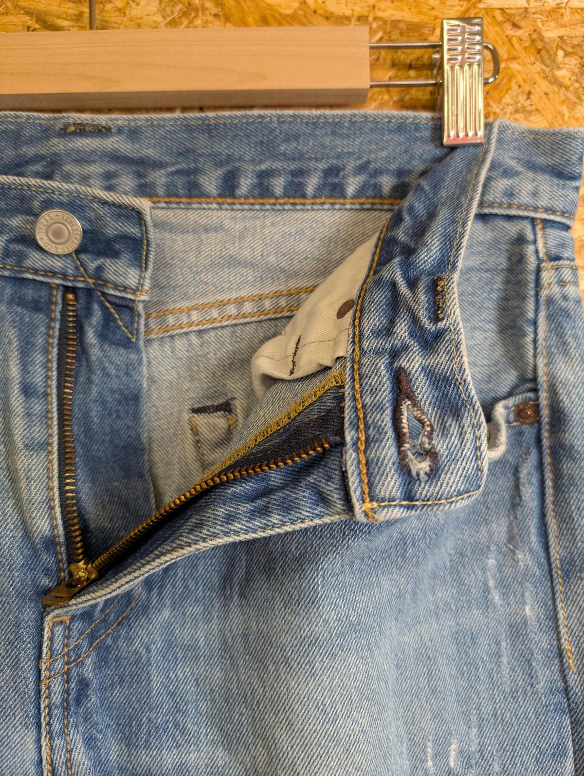 Levis 512 Slim Jeans W32 L32 Men Light Blue Distressed Stretch Red Tab Zip Fly