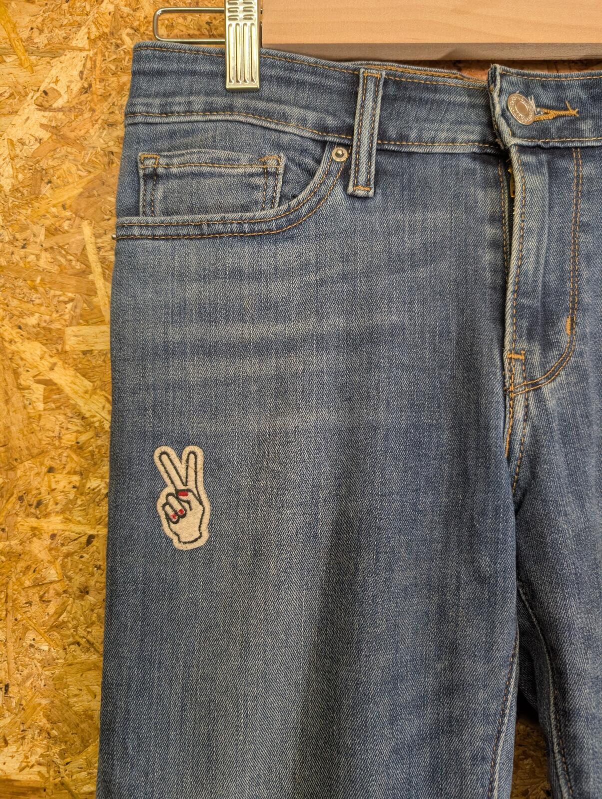 Levis 711 Skinny Jeans Size 10 W28 L31 Women Blue Stretch Red Tab Patches Zip