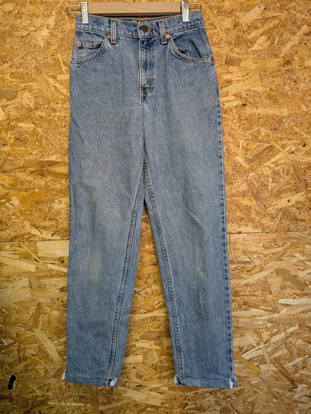 Vintage Levis 950 Jeans W26 L30 High Waist Women Orange 90s Blue Relaxed Tapered