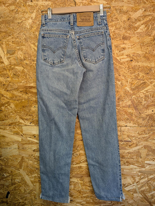 Vintage Levis 950 Jeans W26 L30 High Waist Women Orange 90s Blue Relaxed Tapered