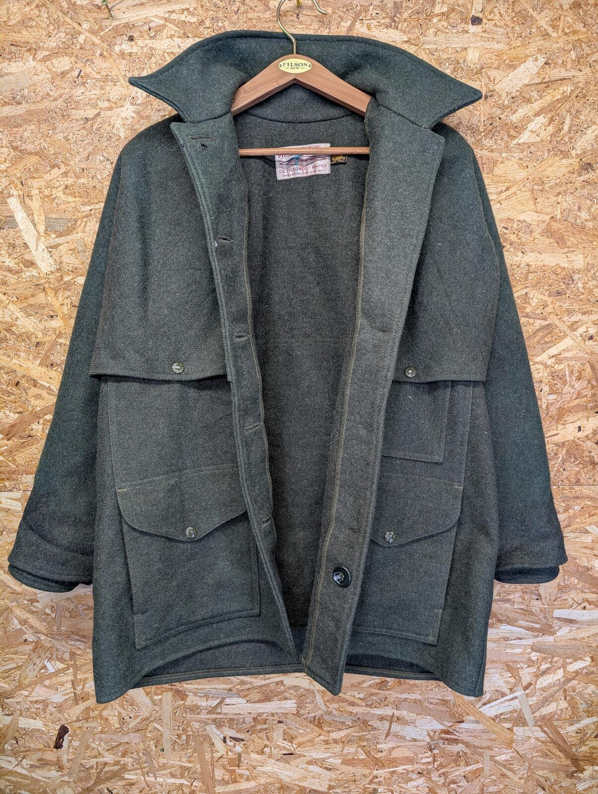 Filson Double Mackinaw Coat Large 42 Wool Jacket Forest Green Made USA Lot 83