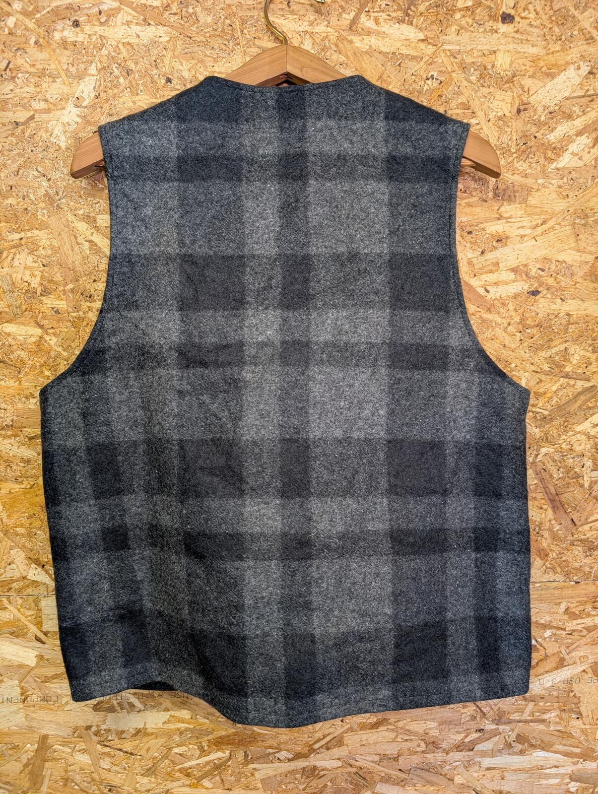 Filson Mackinaw Vest XL 44 Men Grey Black Check Wool Waistcoat Gilet Body Warmer
