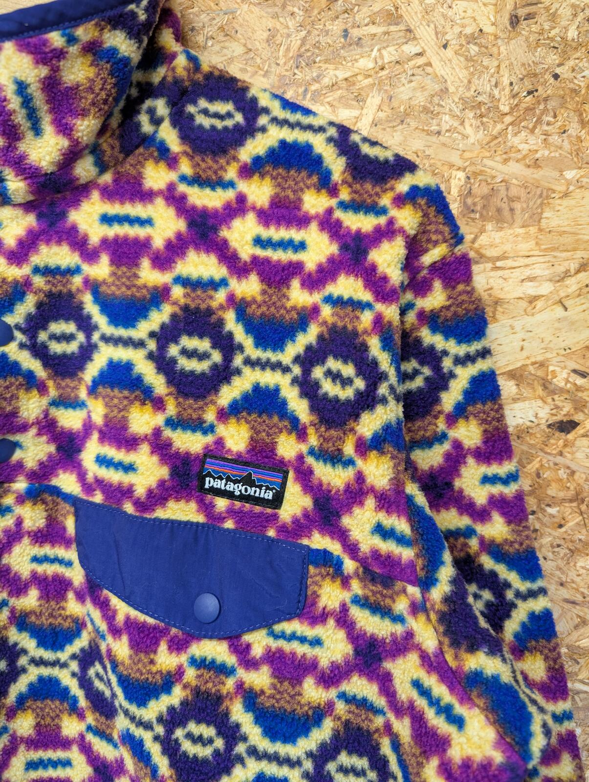 Patagonia Synchilla Fleece Pullover Womens Medium Blue Pink Aztec Pattern Snap-T
