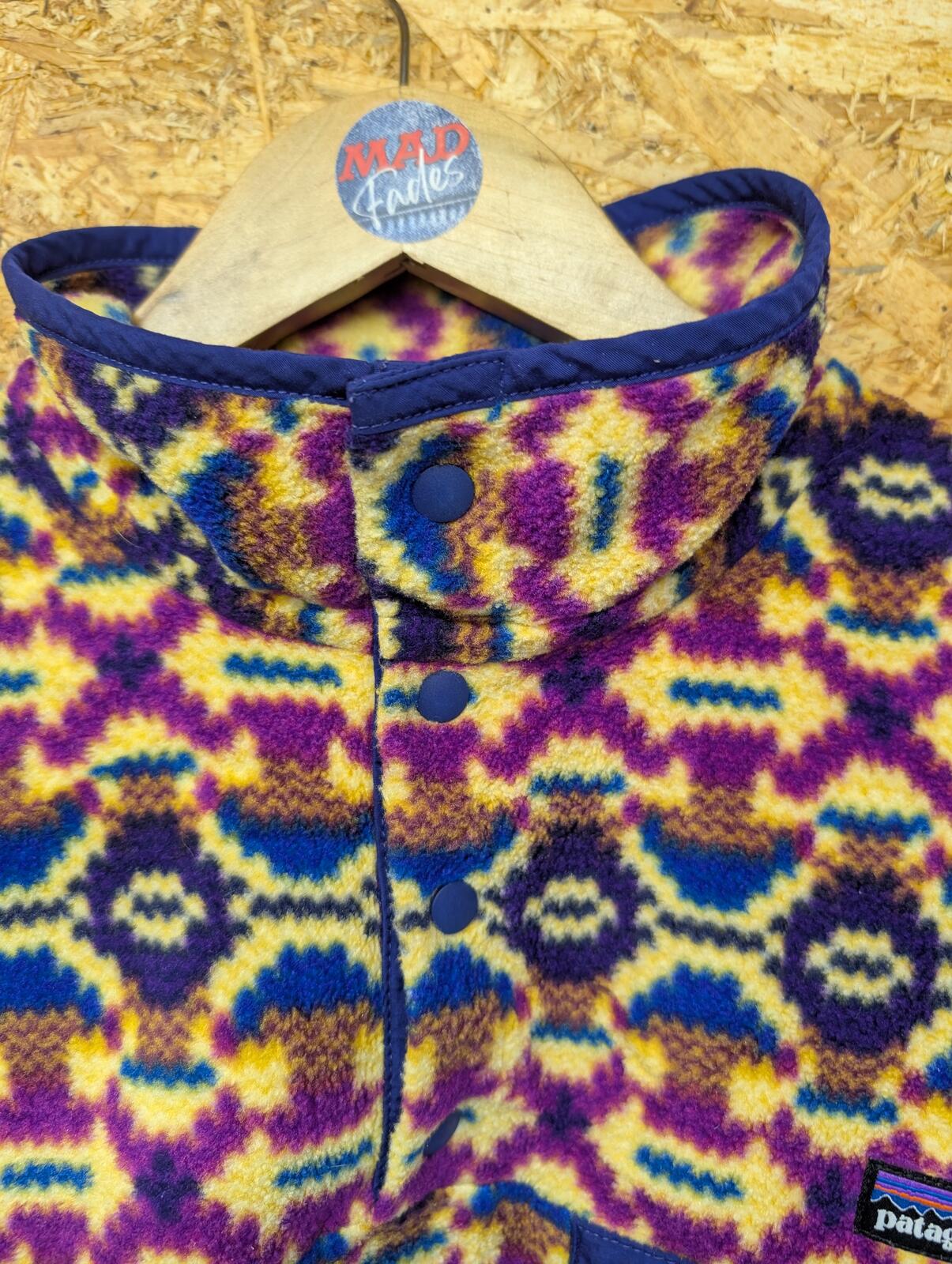 Patagonia Synchilla Fleece Pullover Womens Medium Blue Pink Aztec Pattern Snap-T
