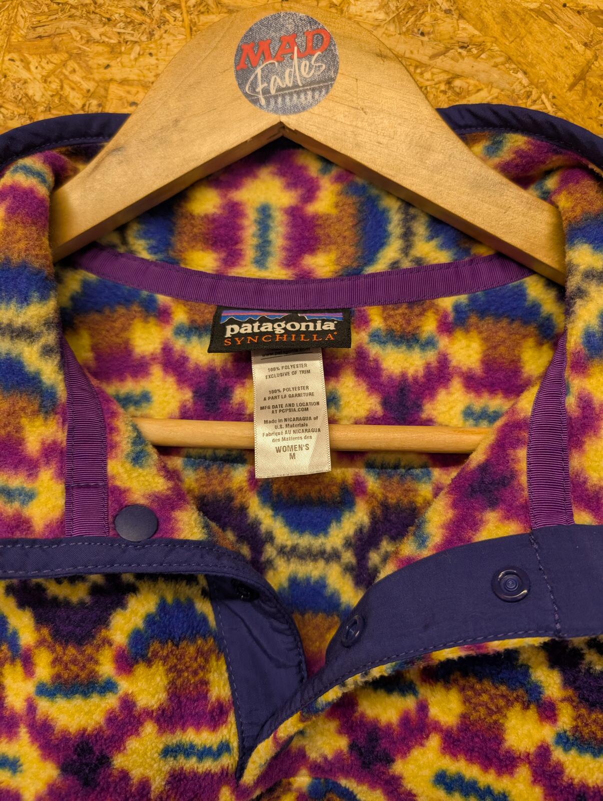 Patagonia Synchilla Fleece Pullover Womens Medium Blue Pink Aztec Pattern Snap-T
